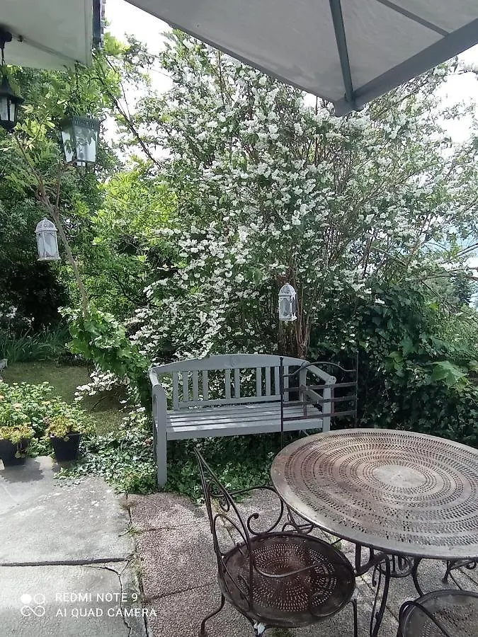 Villa Le Lac - Cottage Au Bord Du Lac D' Annecy - Chambres - Veyrier-du-Lac 0*,